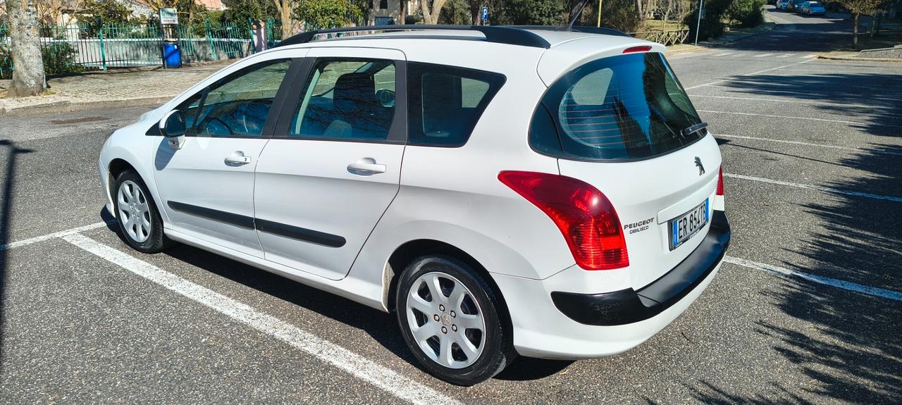 Peugeot 308 1.6 8V e-HDi 115CV Stop&Start SW Business