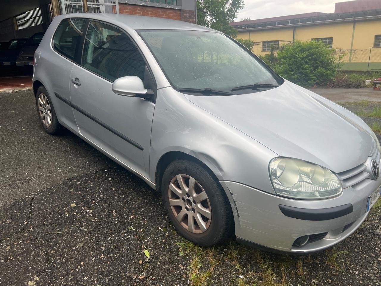 Volkswagen Golf 2.0 16V TDI 3p. Comfortline