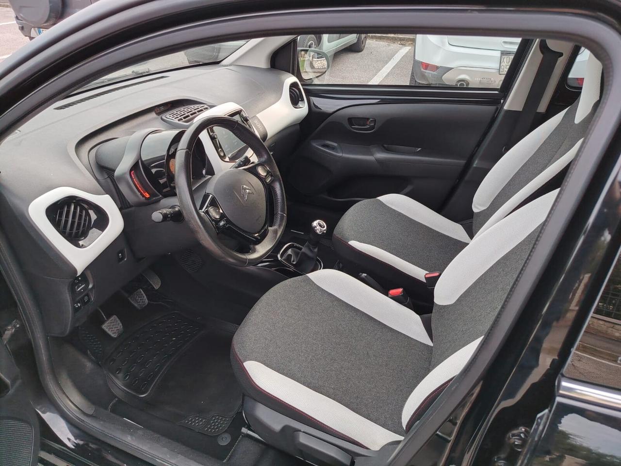 Citroen C1 VTi 72 ETG 5 porte Urban Ride