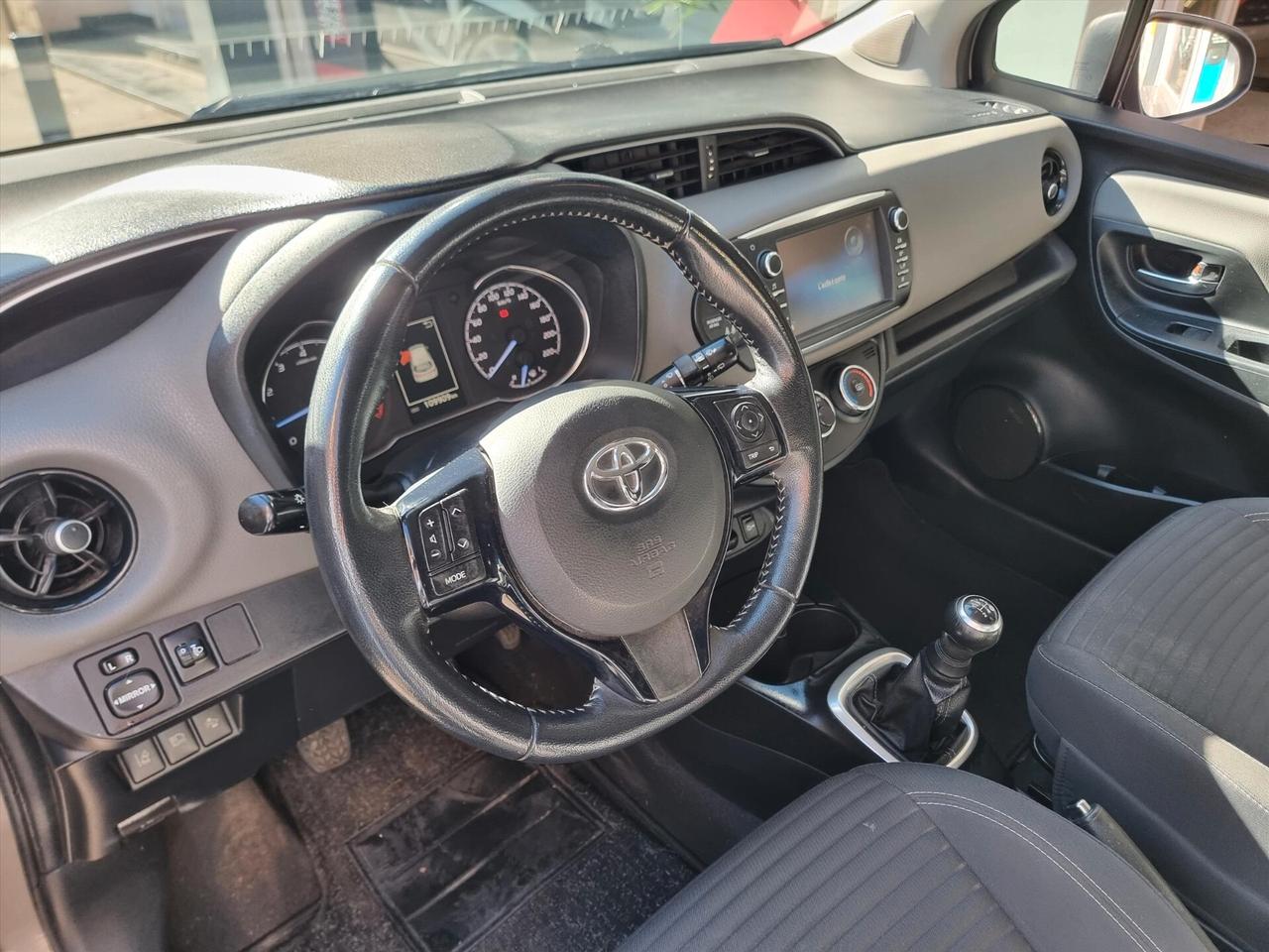 Toyota Yaris 1.0 72 CV 5 porte Cool
