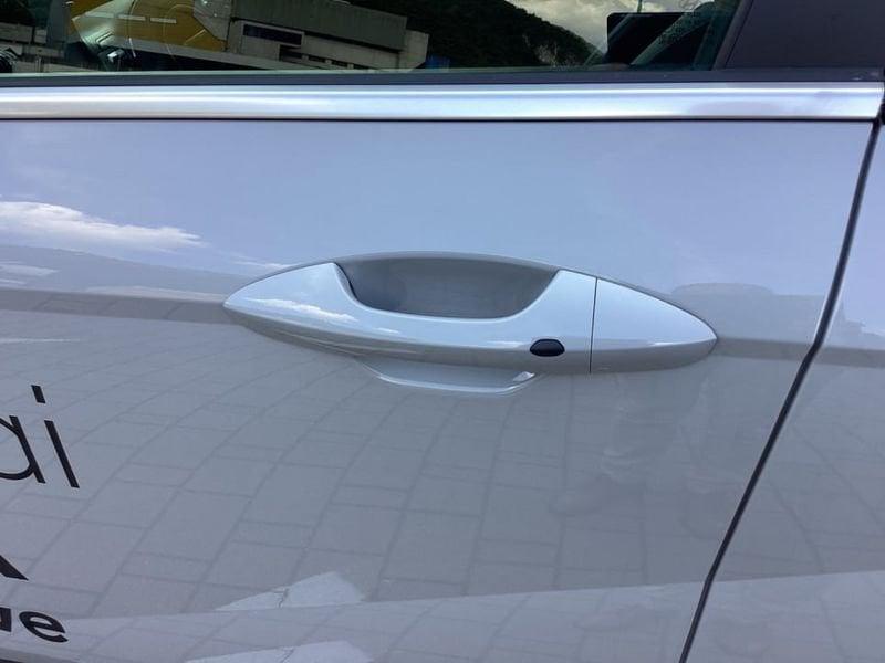 Hyundai Kona 1.6 GDI HEV XLine Plus MY25