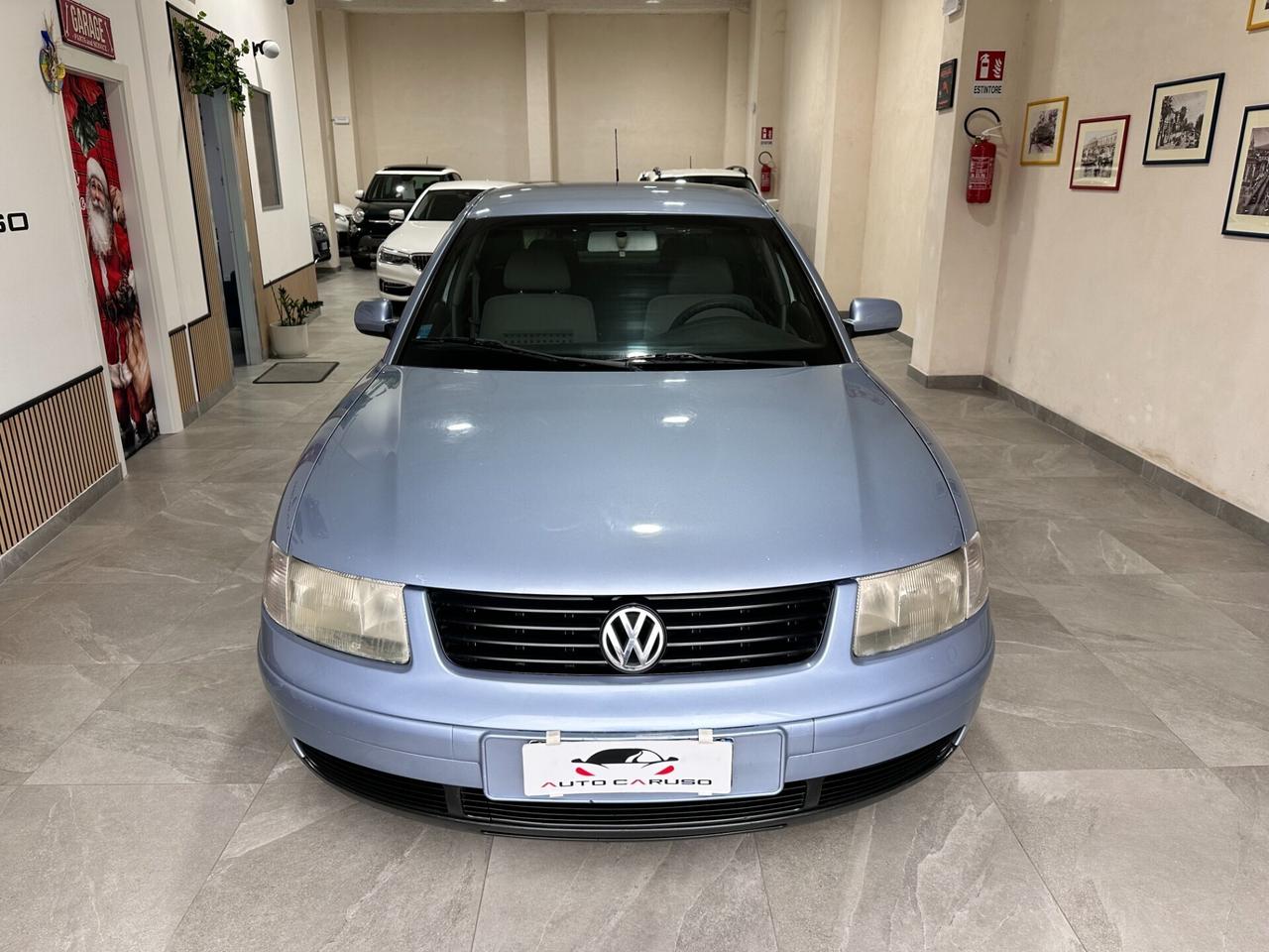 Volkswagen Passat 1.9 TDI 115cv UNICO PROP. - PERF
