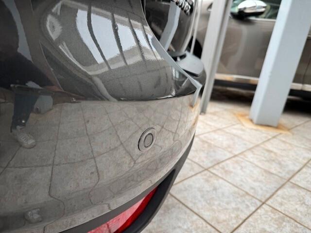Ford C-Max 1.5 TDCi 120CV CARPLAY-NAVI-PDC-C.AUT.