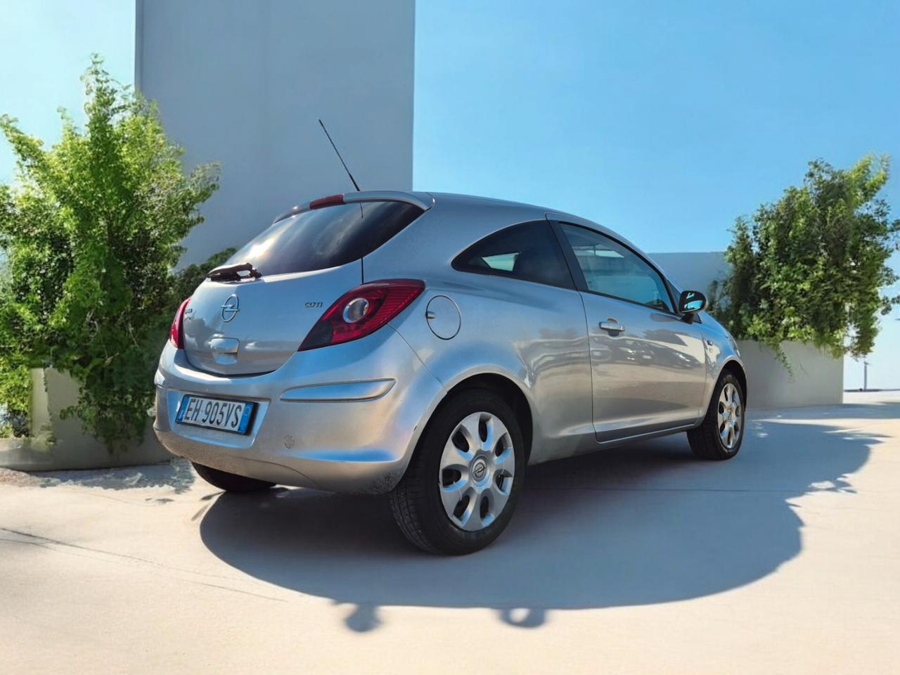 Opel Corsa 1.3 CDTI 75CV SPORT