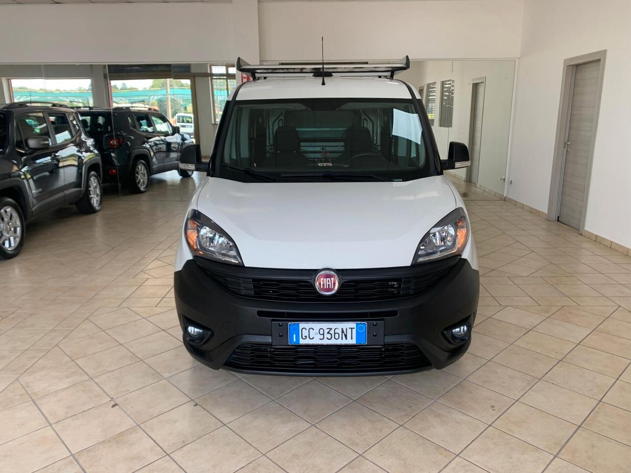 Fiat 1.4 natural power Business Atrezzato+inverter 220v