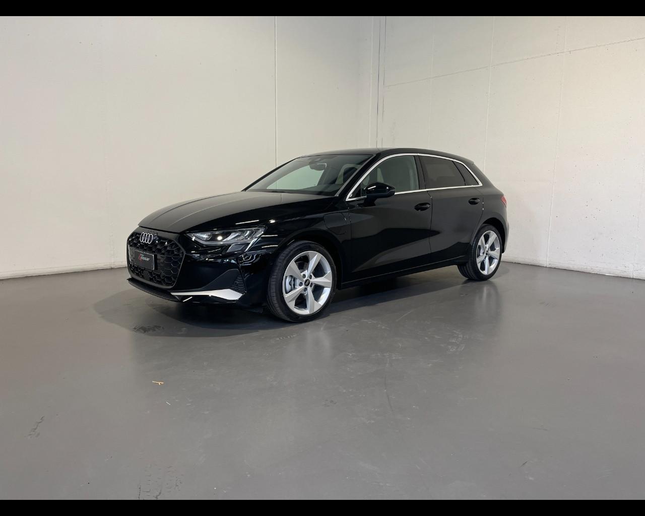 AUDI A3 SPORTBACK 40 TFSI e S-TRONIC BUSINESS ADVANCED