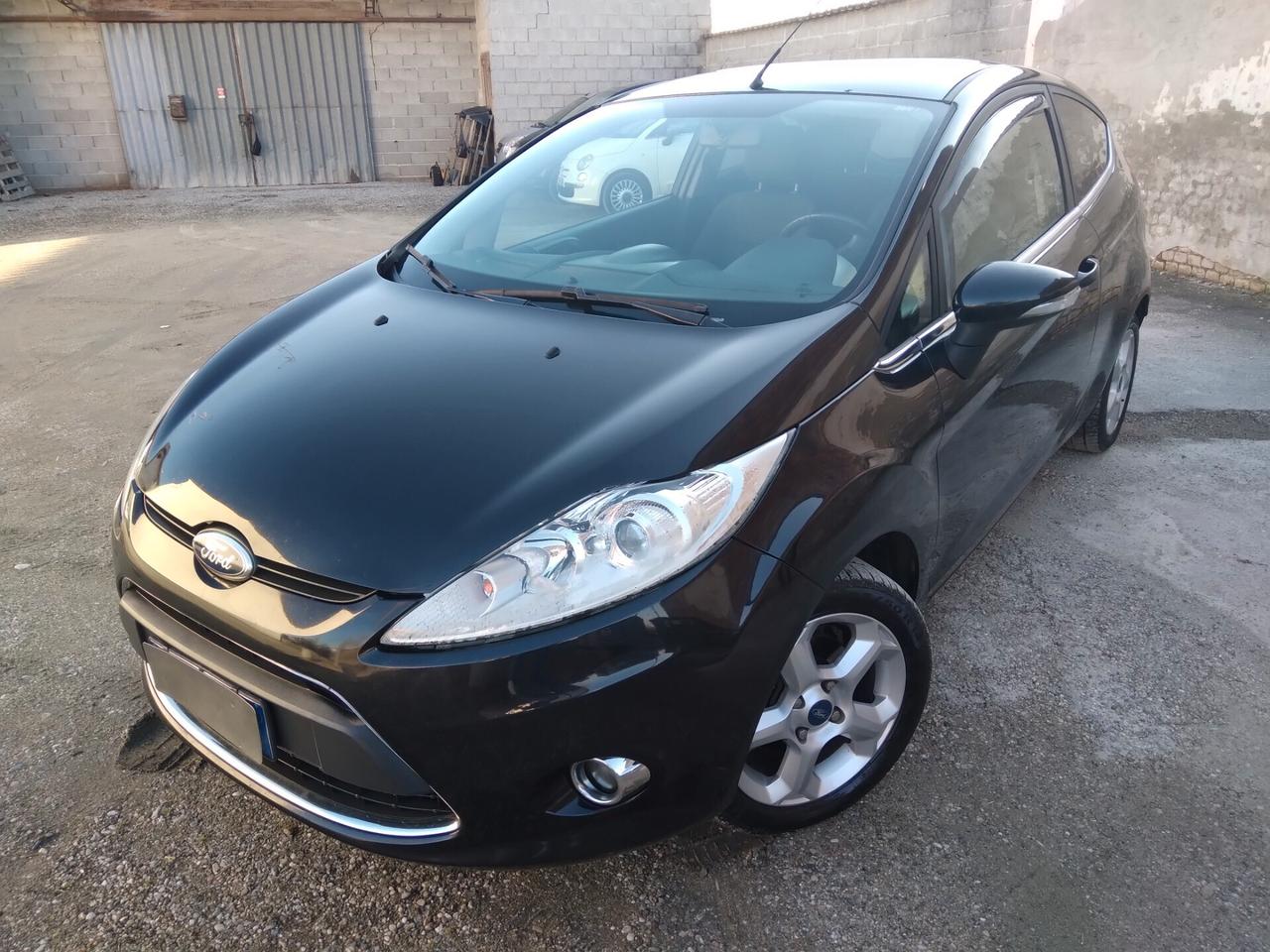 Ford Fiesta 1.2 82CV 3 porte Titanium benzina-gpl x neopatentati