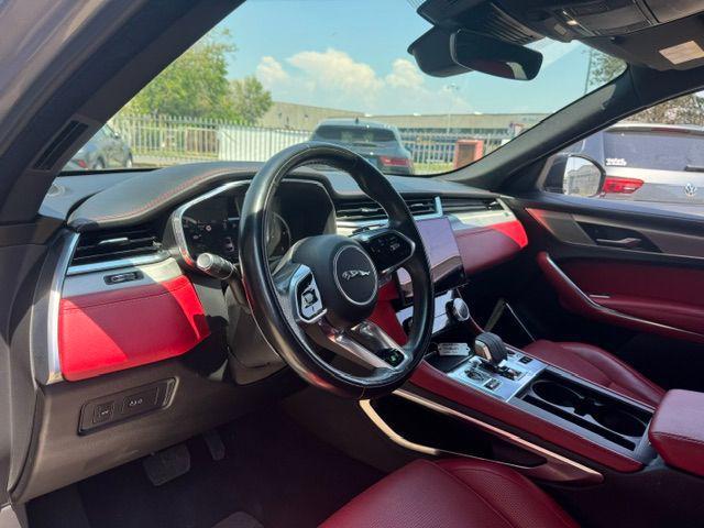 JAGUAR F-Pace 2.0 D 163 CV AWD aut. R-Dynamic SE