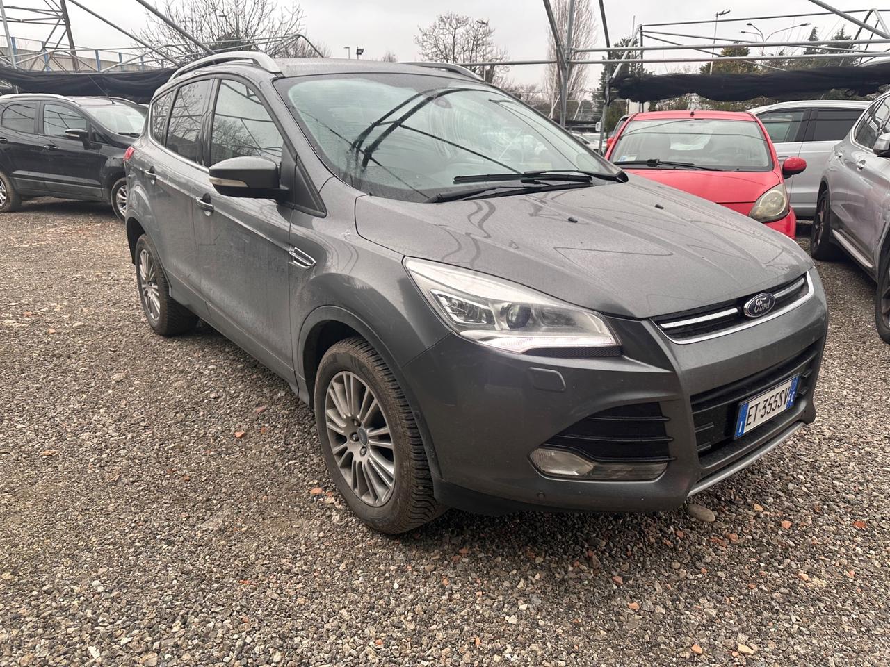 Ford Kuga 2.0 TDCI 140 CV 4WD Powershift Business