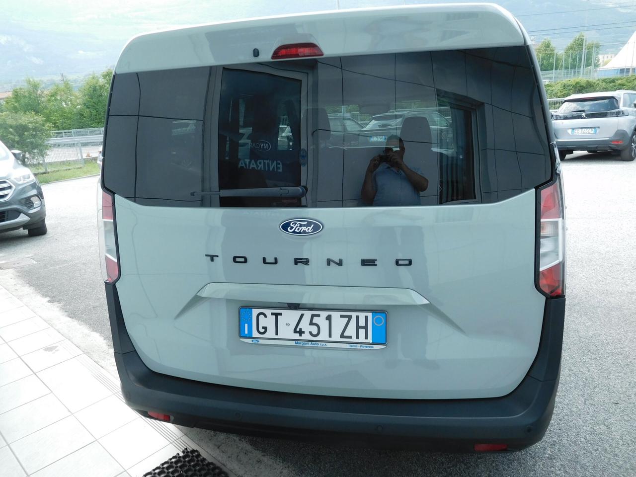 Ford Tourneo Courier 1.0 EcoBoost Titanium 125cv