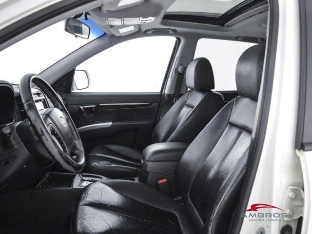 HYUNDAI Santa Fe 2.2 CRDi 4WD A/T 7 posti Comfort Plus - PER OPERAT