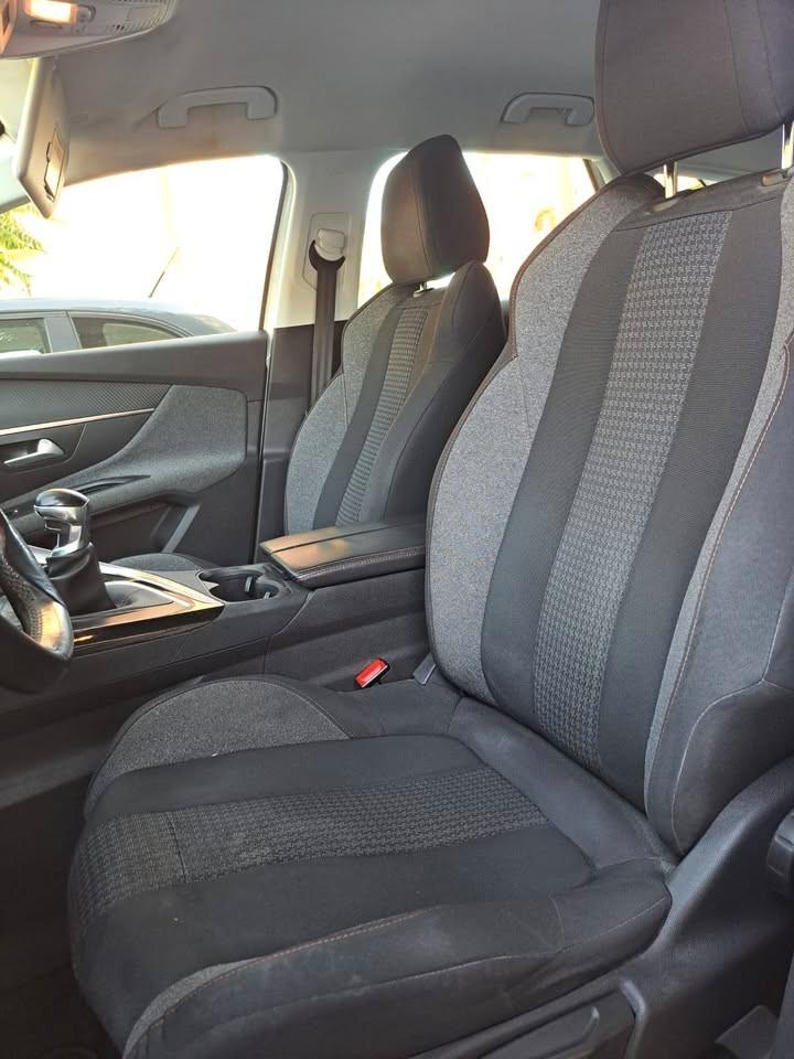 Peugeot 3008 BlueHDi 120 S&S Allure