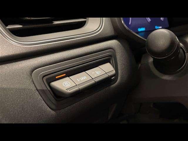 Renault Captur 1.6 E-Tech full hybrid Techno 145cv auto