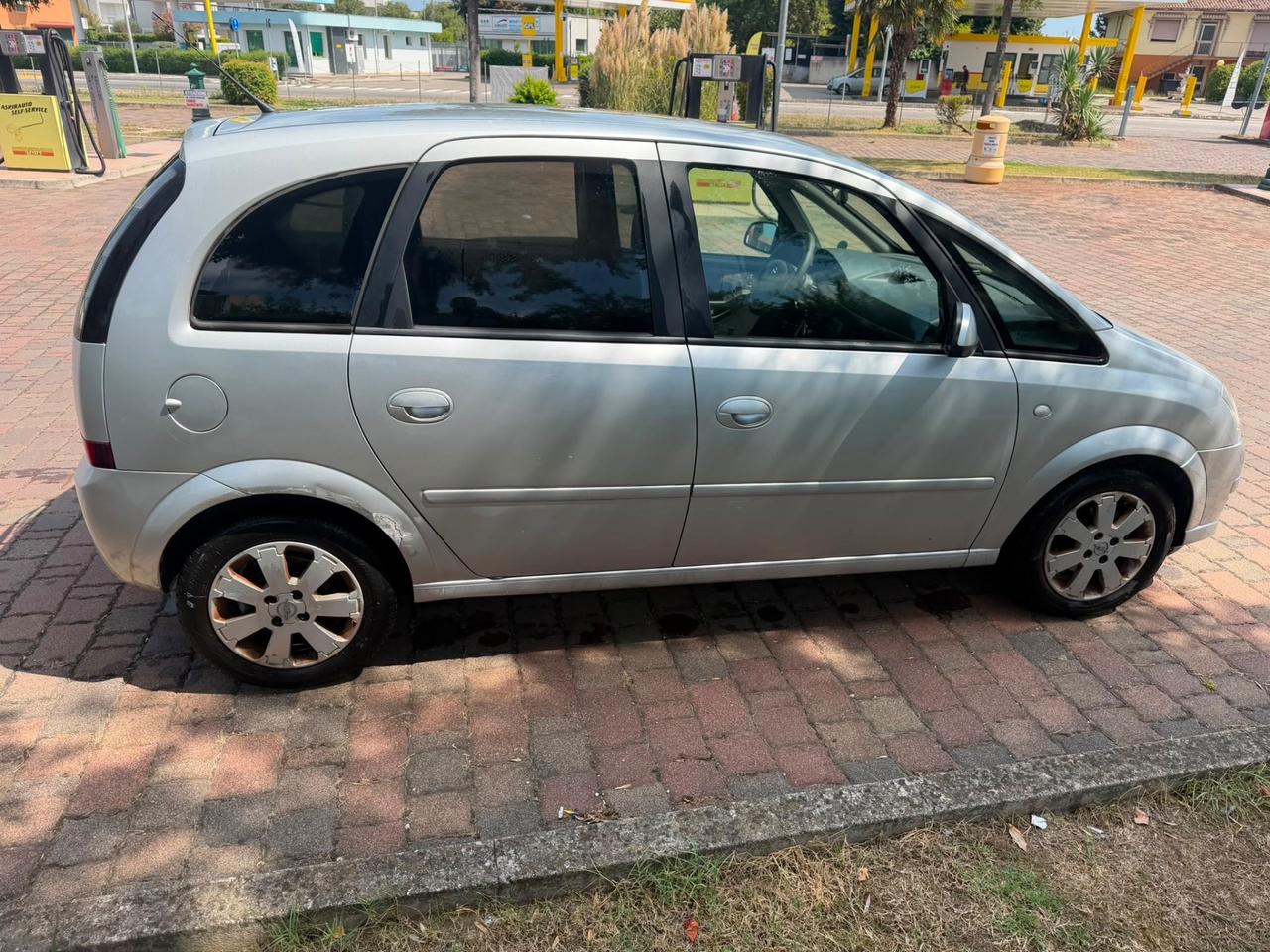 Opel Meriva 1.4 16V Cosmo GPL