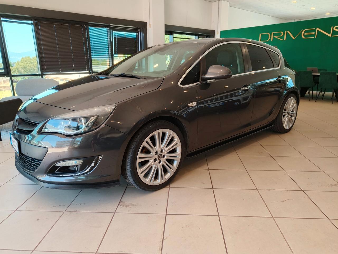 Opel Astra 1.4 Turbo 140CV 5 porte Cosmo