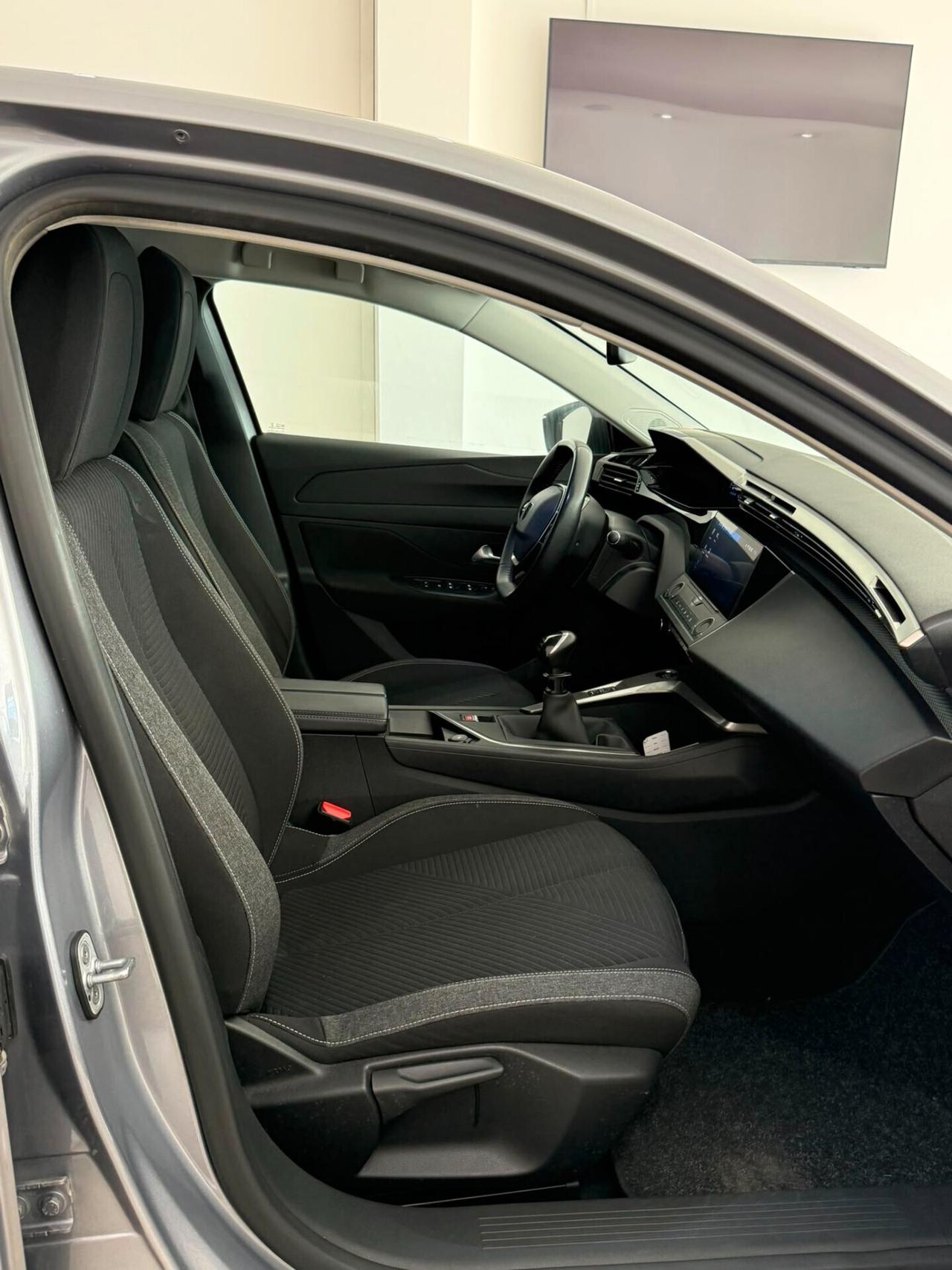 Peugeot 308 1.5 diesel 130CV Allure Pack 2023 90.000km