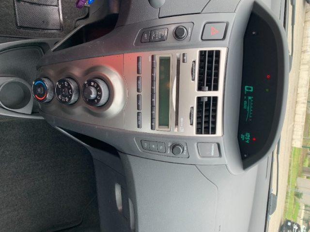 TOYOTA Yaris 1.3 5 porte Sol