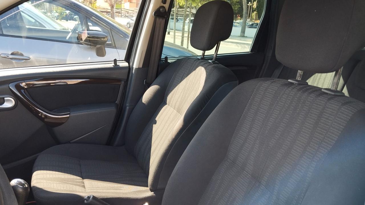 DACIA DUSTER 1.6 B/GPL-GARANZIA FULL