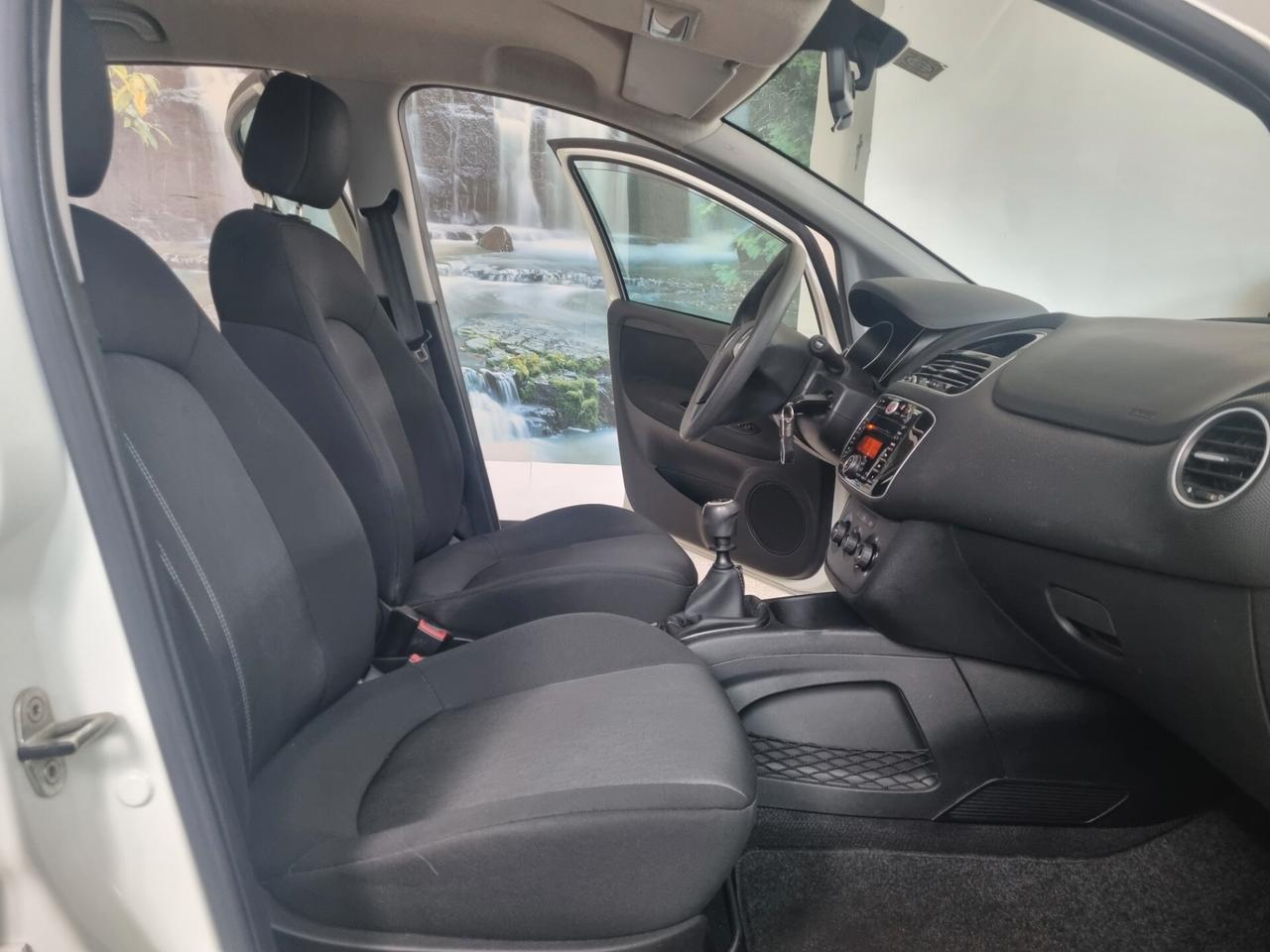 Fiat Punto 1.4 8V 5 porte Natural Power Street