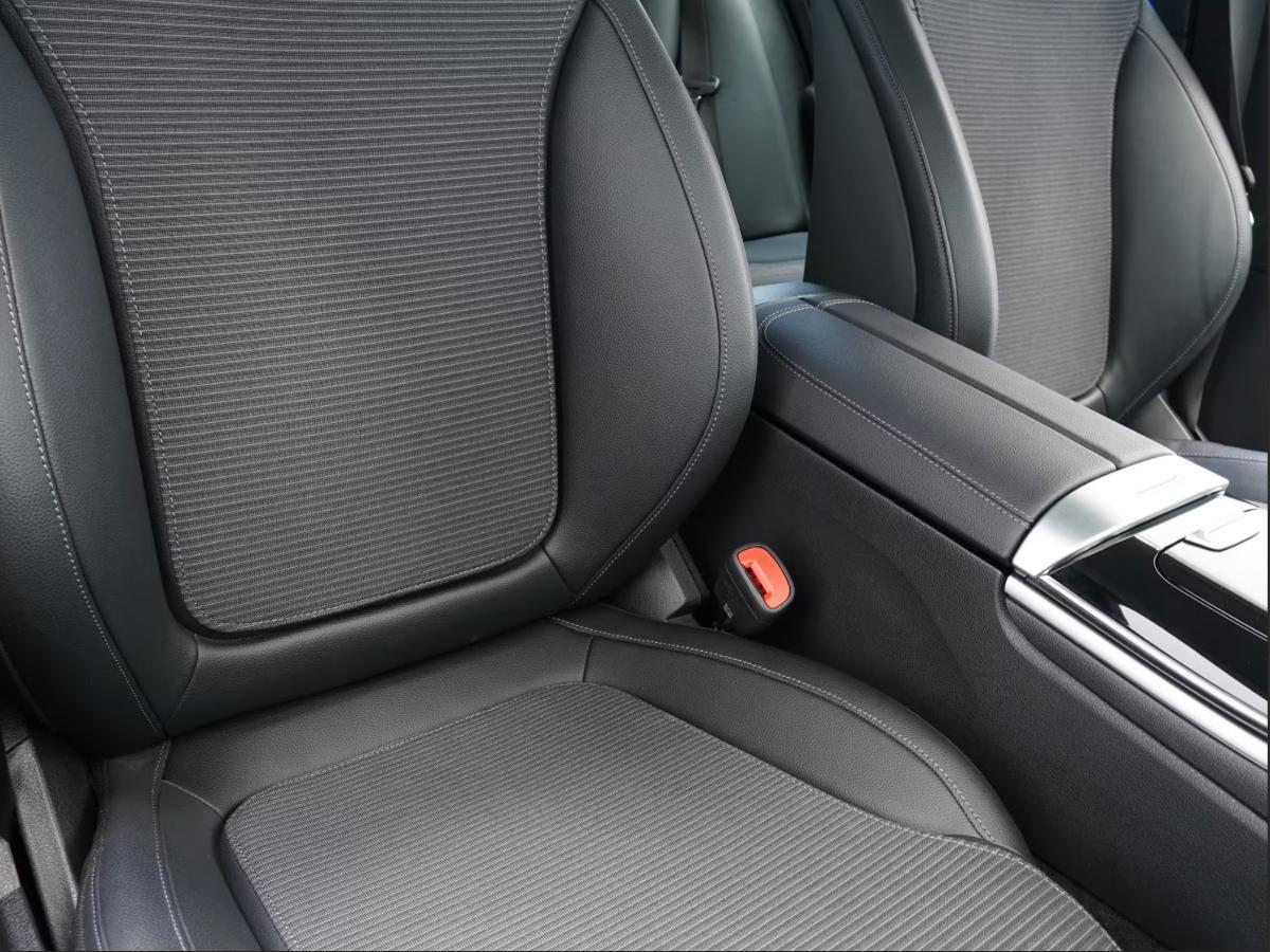 MERCEDES C 200 S.Wagon. Auto EQ-Boost Avangarde