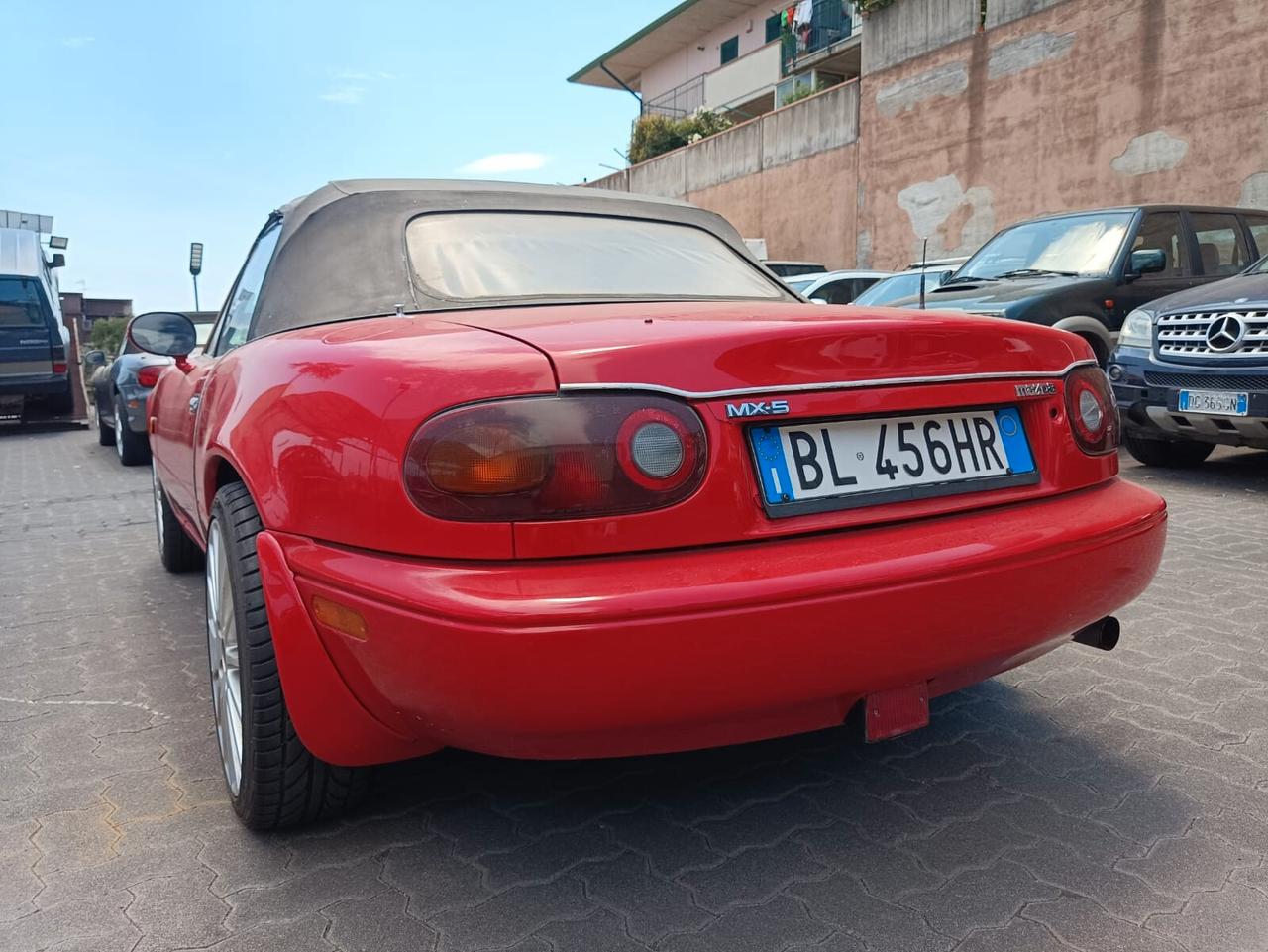 Mazda MX-5 1.6i 16V cat