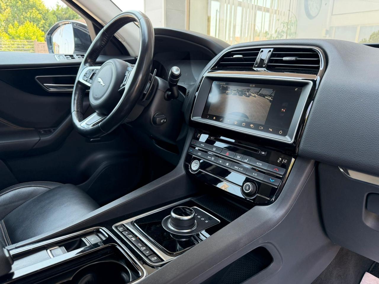 Jaguar F-Pace 2.0 D 180 CV AWD aut. Portfolio