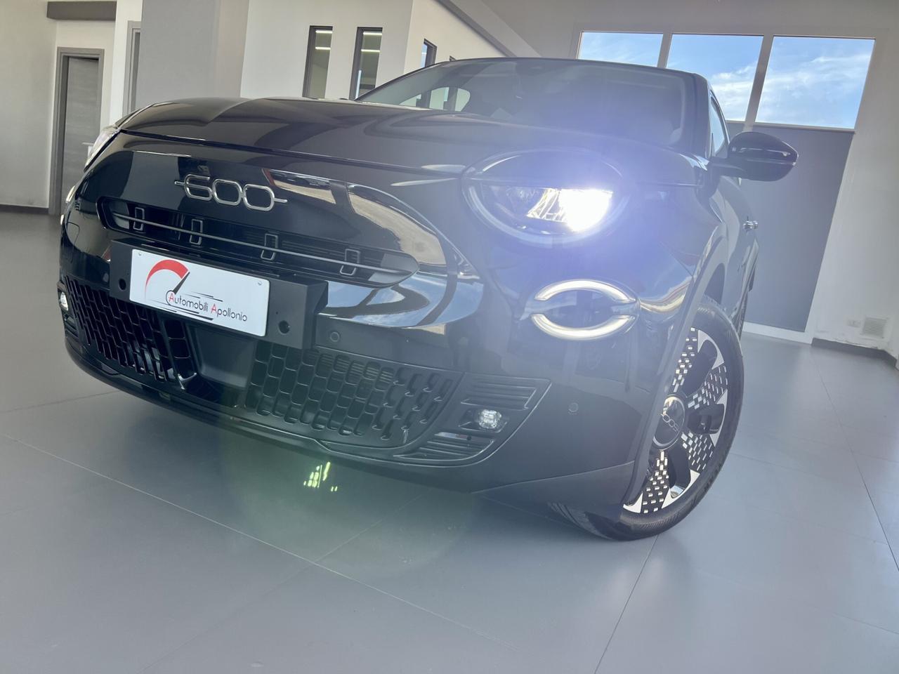 FIAT 600 HYBRID MHEV LA PRIMA - 2024