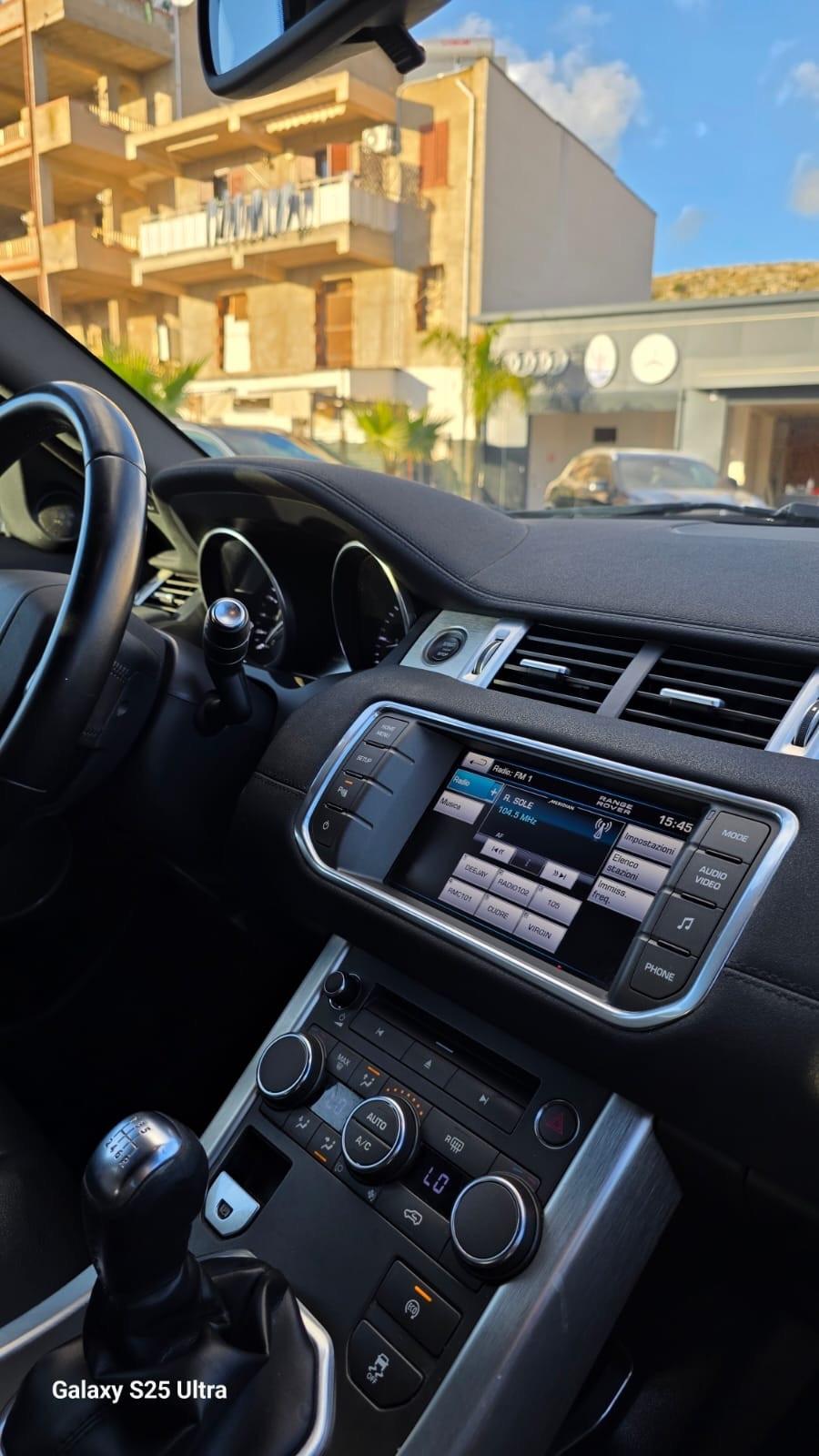 Land Rover Range Evoque 2.2 TD4 5p. Dynamic