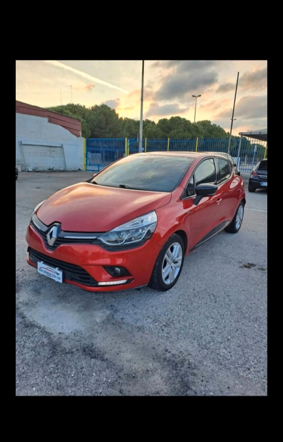 Renault Clio dCi 8V 75 CV 5 porte Duel
