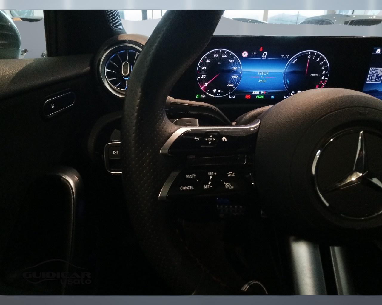 Mercedes-Benz Classe A - V177 2023 - A 250 e phev AMG Line Advanced Plus auto