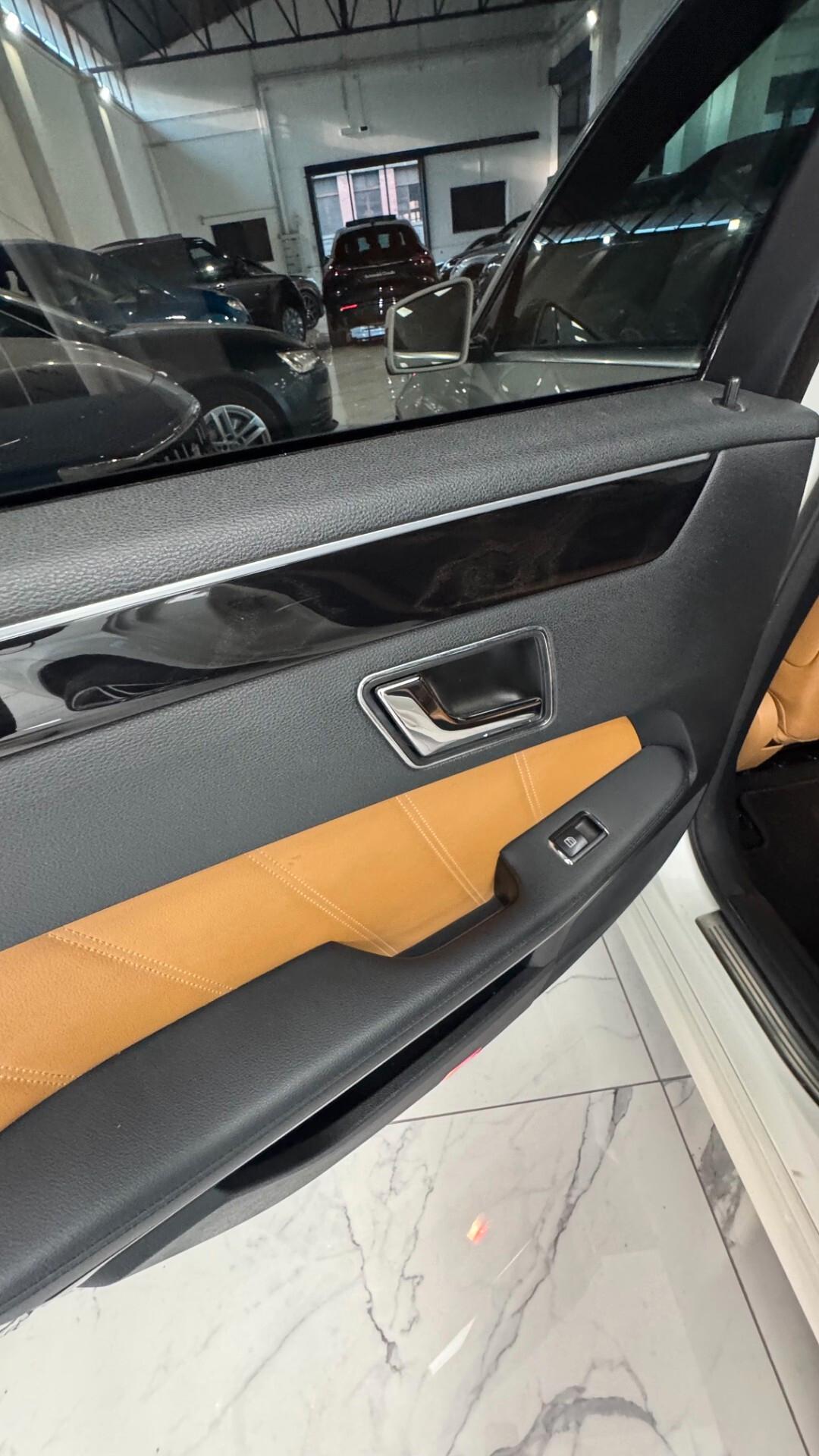 Mercedes-benz E 350 250 CDI BlueEFFICIENCY Executive