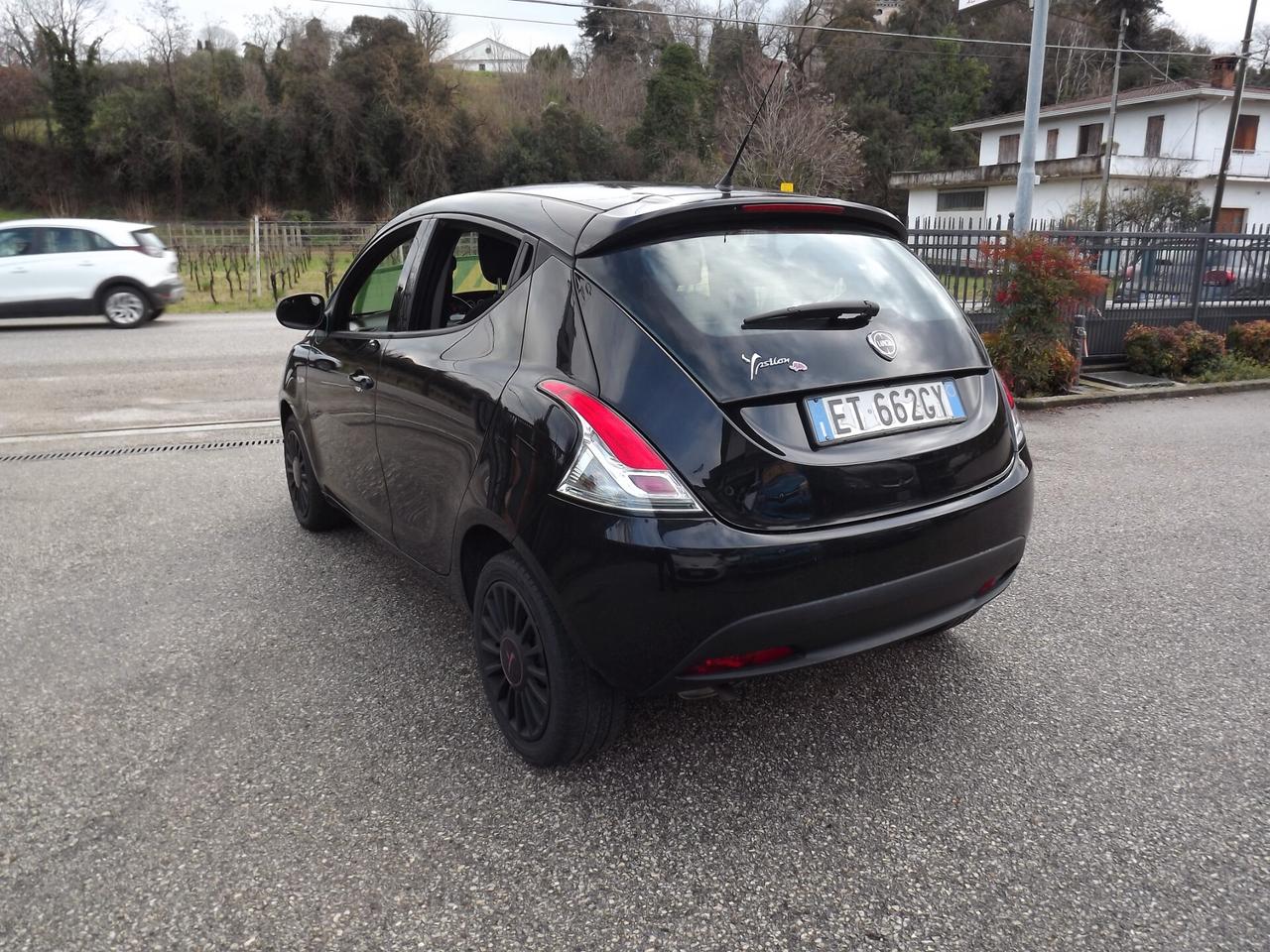 Lancia Ypsilon 1.2 69 CV 5 porte GPL Ecochic Elefantino