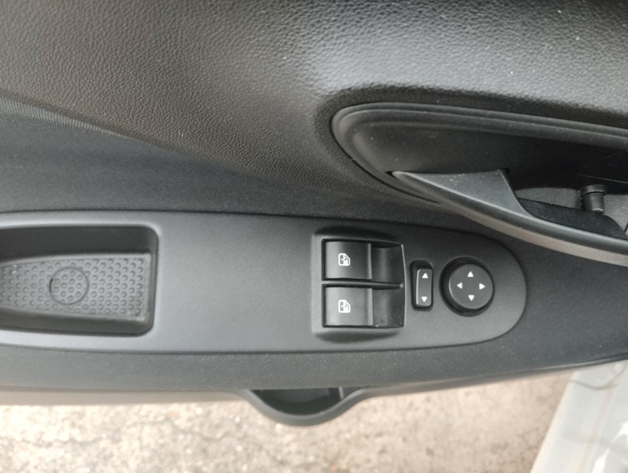 Fiat Punto 1.3 MJT II S&S 95 CV 5 porte Street