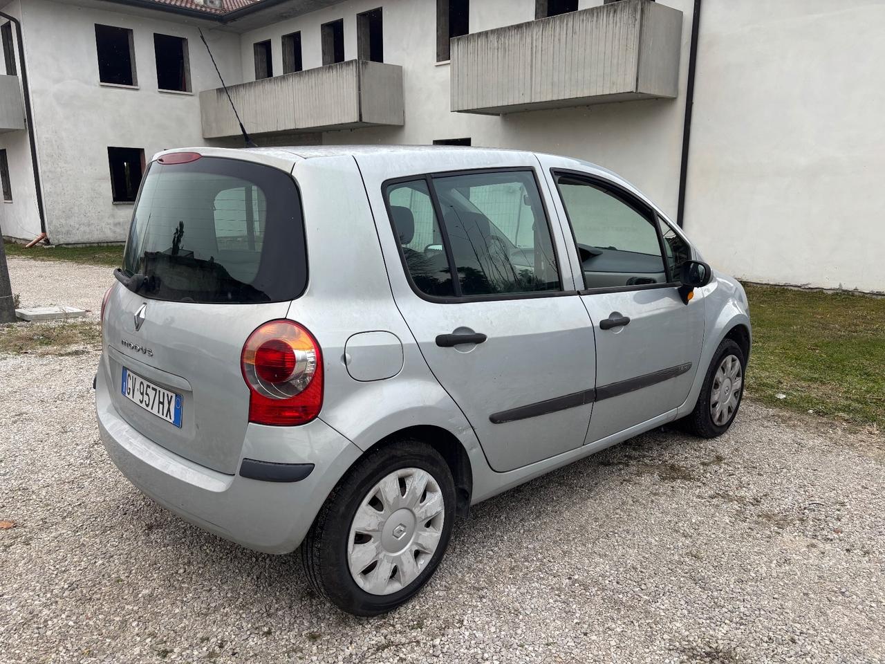 Renault Modus 1.2 BENZINA OK NEOPATENTATI