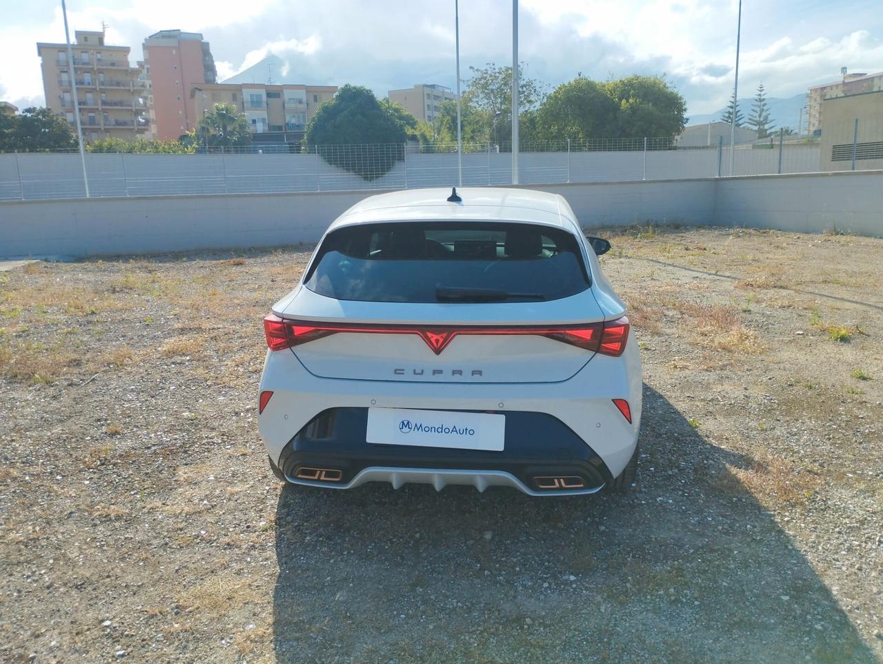 Cupra Leon 1.5 e-Hybrid DSG