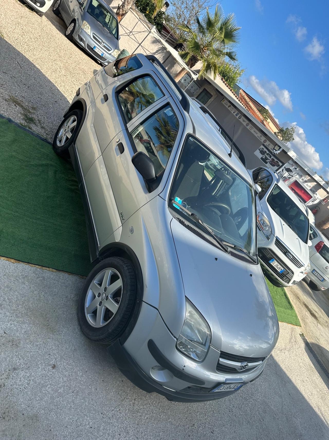 Suzuki Ignis 1.5 16V cat 4WD Deluxe