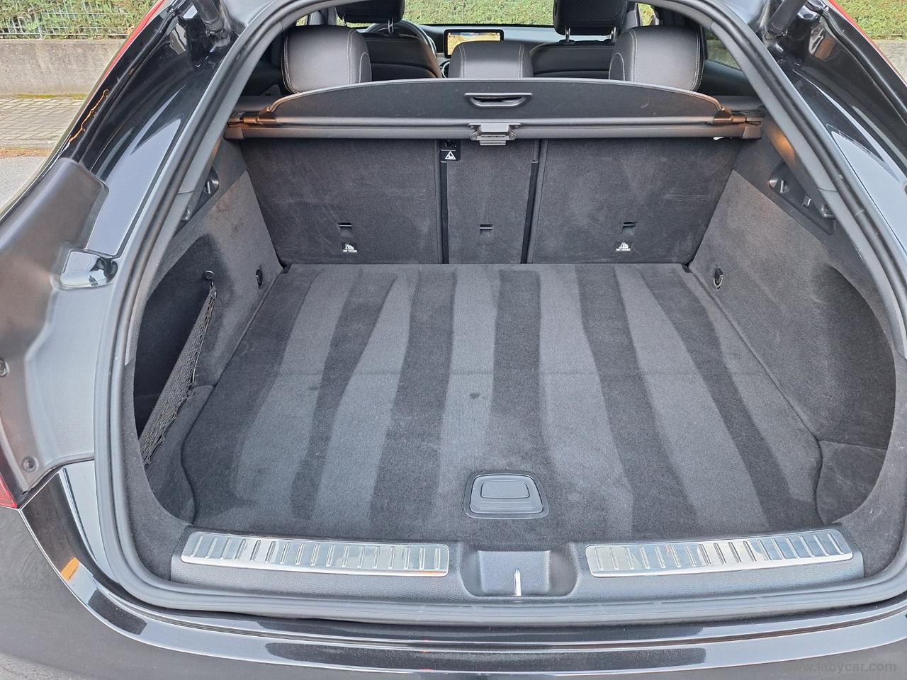 MERCEDES-BENZ GLC 300 COUPE PREMIUM EQ POWER 4MATIC 360 CAMERA ADAPTIVE