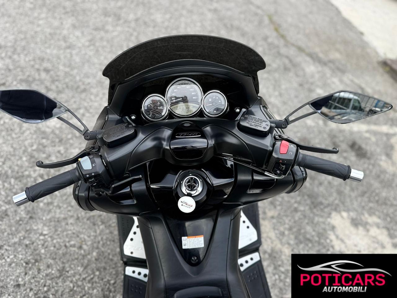 YAMAHA TMAX 500
