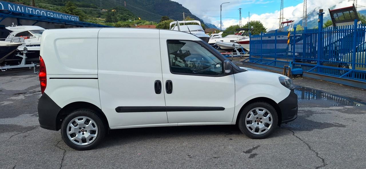 Fiat Doblo Doblò 1.6 MJT 120CV S&S PC-TN Cargo Lounge 3 POSTI