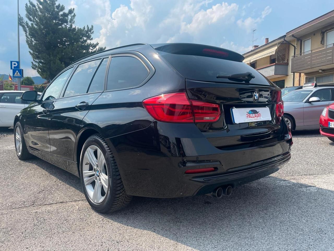 BMW 320d xDrive Sport Automatico trazione integrale