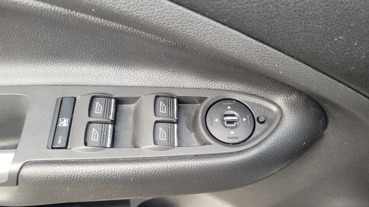 Ford Kuga 2.0 TDCI 140 CV 4WD Titanium