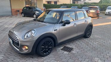 Mini Cooper D 5 porte