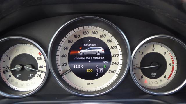 MERCEDES-BENZ E 220 BlueTEC S.W. Automatic Sport