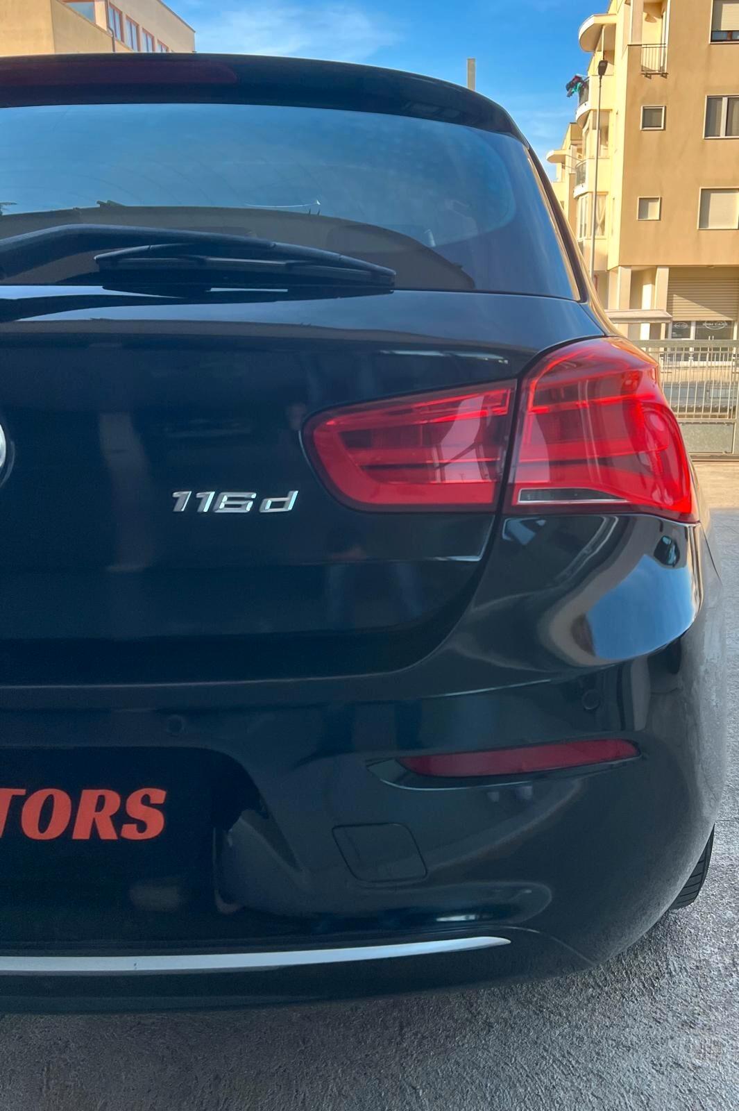 Bmw 116 116d 5p. Urban