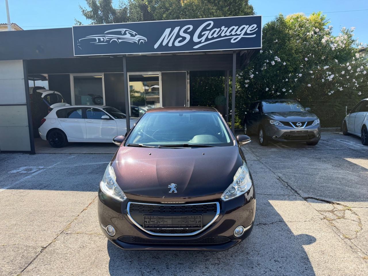 Peugeot 208 1.2 Neopatentati