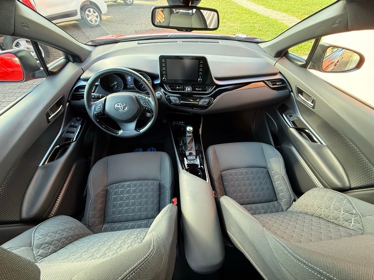 Toyota C-HR 2.0 Hybrid E-CVT Trend 2021