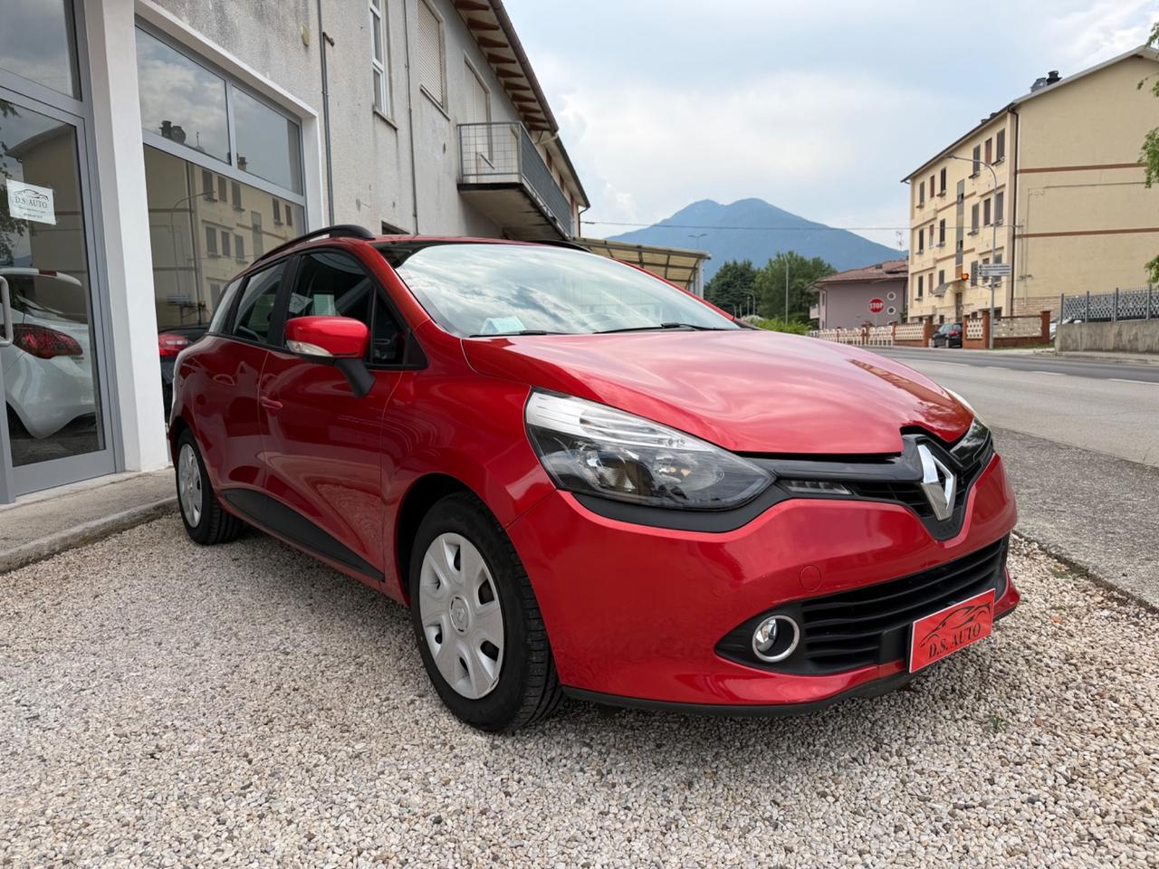 Renault Clio Sporter 1.5 dCi 8V 75CV Costume National