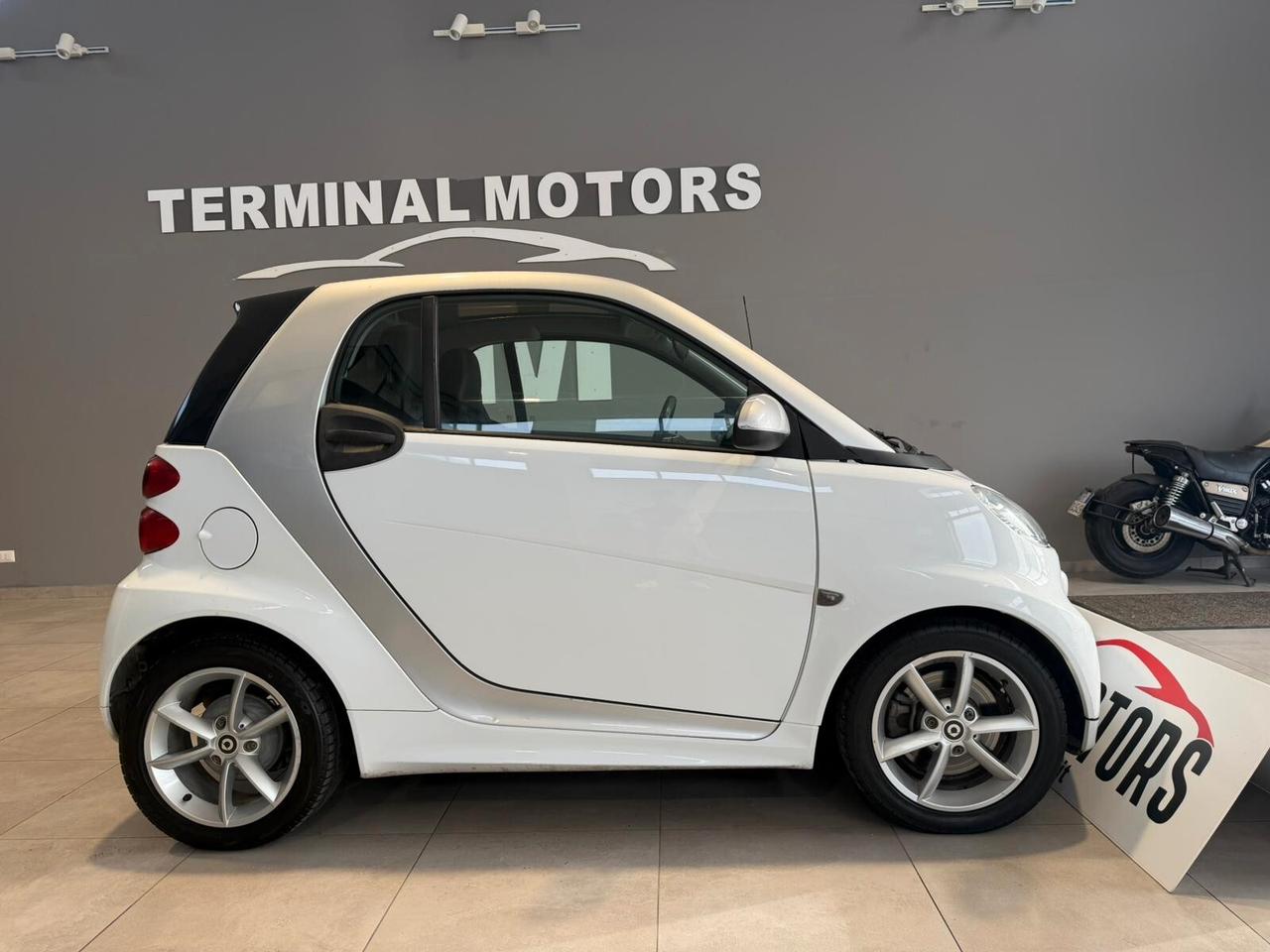 Smart ForTwo 800 40 kW coupé passion cdi