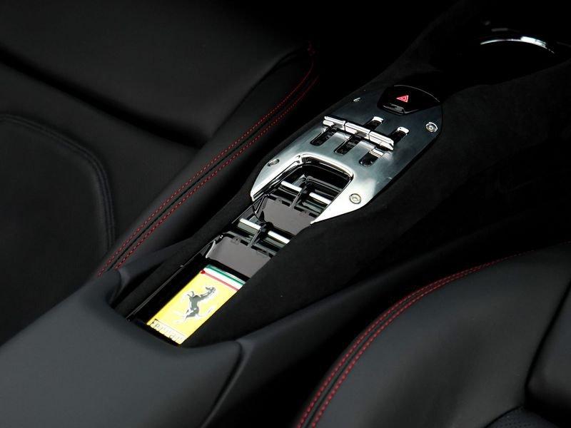 Ferrari 296 GTS 296 GTS 3.0