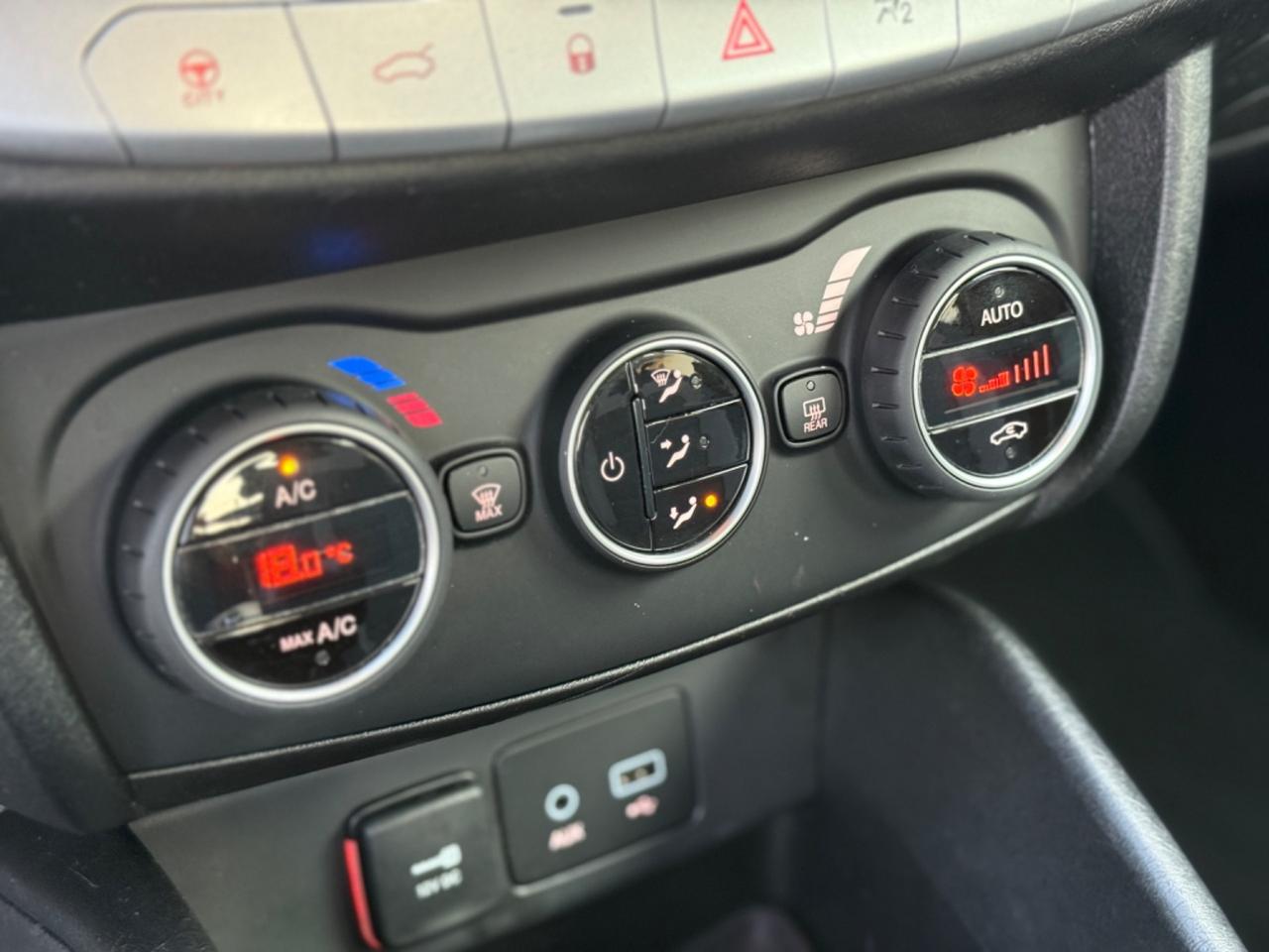 FiatTipo 4p 1.4 Lounge 95cv